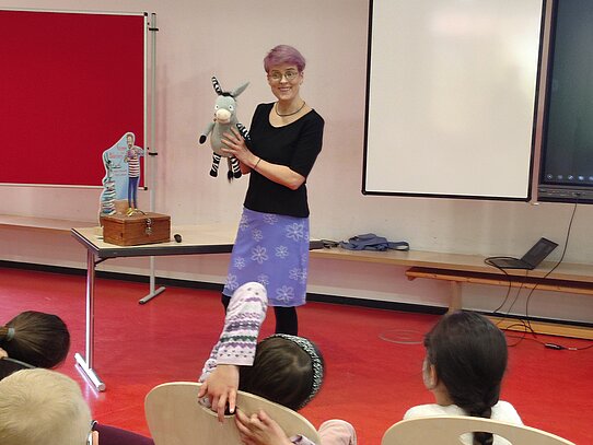 Bürgerschule Alfeld Stephanie Schneider und ihr Zesel