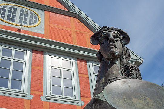 Skulptur die Zeit und ihre Geister © Claus Hoff